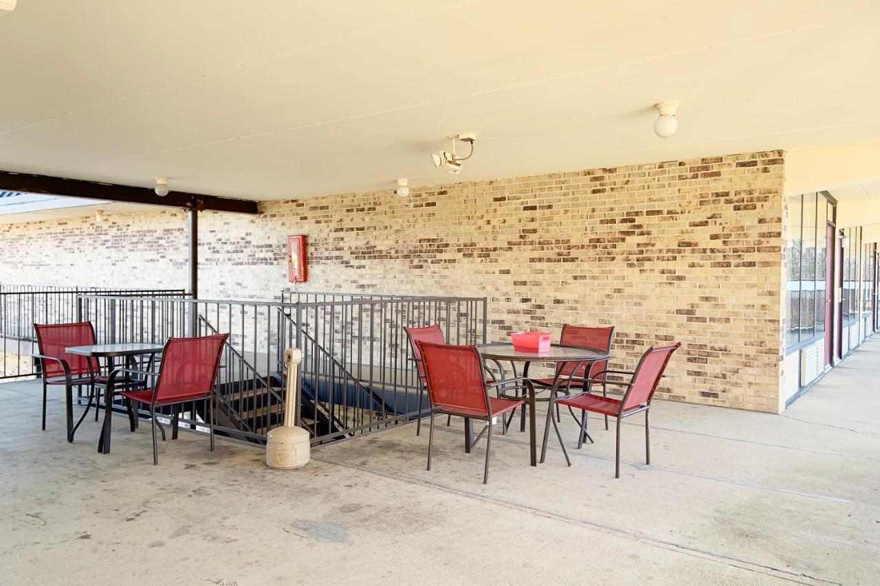 Paris Inn And Suites Buitenkant foto